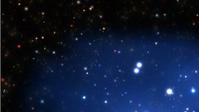 Hyperion tiene una masa mil billones de veces superior a la del Sol.