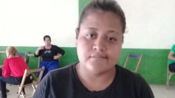 La hondureña Dayana Ávila es una de las miles de migrantes que busca entrar a Estados Unidos.