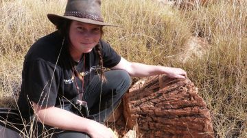 Morgan Cox descubrió en un cráter de Australia la existencia de reidite.