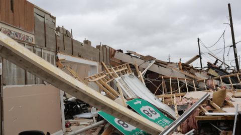 Un edificio colapsado en Panama City, Florida