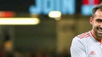 Paco Alcácer encabezó el ataque de España ante Gales. (Foto: EFE/Mike Griffiths)