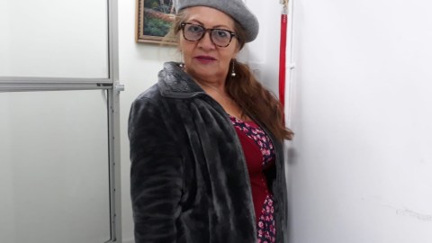 A sus 52 años la colombiana Floralba Prada está aprendiendo inglés