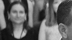 Alex y Jennifer son el centro de atención.