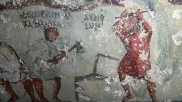 Dos cortadores de piedras en un fresco hallado en Beit Ras.