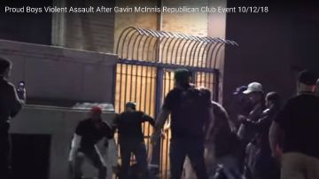 El grupo atacó violentamente a varios manifestantes en NY.