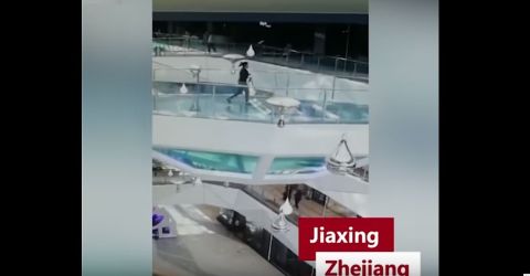 Captura de pantalla del accidente en el video de YouTube.