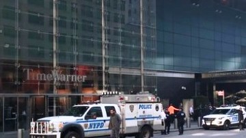 NYPD en la sede de CNN, en Columbus Circle