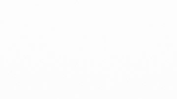 La Primera Dama desata críticas por sus atuendos en África.