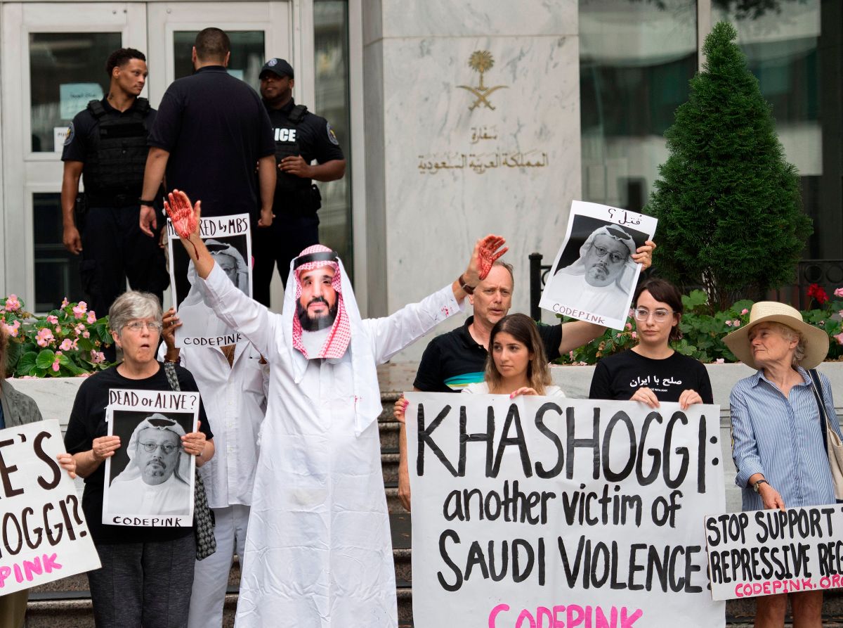 Activistas han protestado frente a la Embajada de Arabia Saudita en Washington