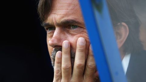 El holandés Phillip Cocu dejó de ser el técnico del Fenerbahce turco. (Foto: Dean Mouhtaropoulos/Getty Images)