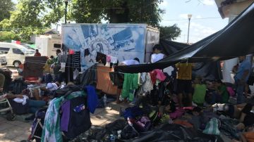 Campamento de migrantes de la caravana. Gardenia Mendoza