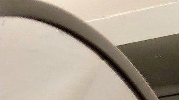 Muchos hispanos que sufren enfermedades cronicas, como dolor, tienen medicinas caducadas o que ya no usan en los gabinetes de su casa.