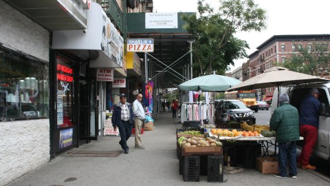 La Avenida St Nicholas en Washington Heights es considerada una de las arterias de la 'Pequeñ República Dominicana'. Foto: Pablo Ayerra / El Diario