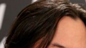 Keanu Reeves y Angelina Jolie.