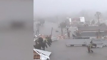 Impacto inicial de Michael en  Mexico Beach, Florida.
