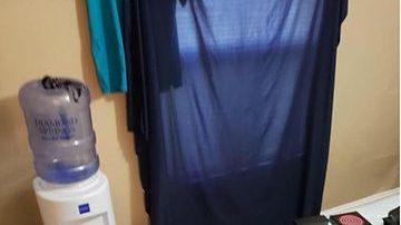 Le saquean la casa mientras él ayuda a afectados por el huracán Florence.