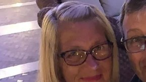 David Humphries junto a su esposa Lynda.