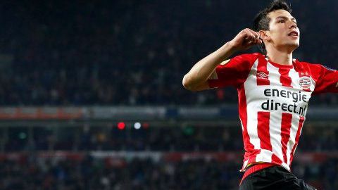 Hirving Lozano anotó su octavo gol de la temporada en la liga holandesa