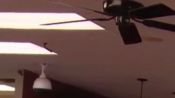 El peluquero más viejo del mundo.