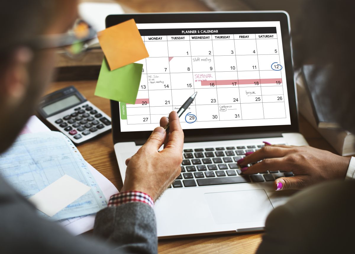 Acortar la semana es una demanda que pocos empleadores quieren probar./Shutterstock
