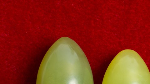 huevos de jade