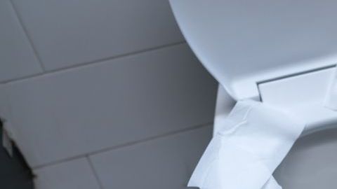 Resulta perjudicial llenar el asiento de papel.