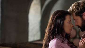 Irina Baeva y Gabriel Soto son los protagonistas de "Vino El Amor"