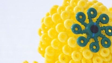 Las bolas Cora podrían reducir la contaminación por microfibras.