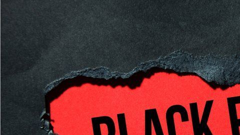 Llega al concesionario de autos informado