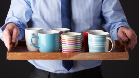 ¿Qué prefieres, té o café?