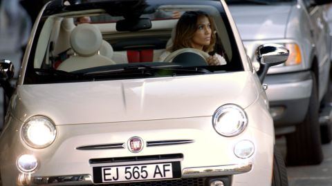 ¿Se ha subido a un Fiat? Sí. ¿Lo maneja cuando no está grabando un comercial?...
