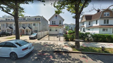 173 Beach 95th St, Far Rockaway