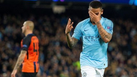 Gabriel Jesús celebra uno de los tres goles que hizo con el Manchester City al Shakhtar Donetsk en Champions.