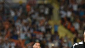 El argentino Mauro Icardi festeja su gol frente a México en el estadio Malvinas Argentinas en Mendoza (Argentina).