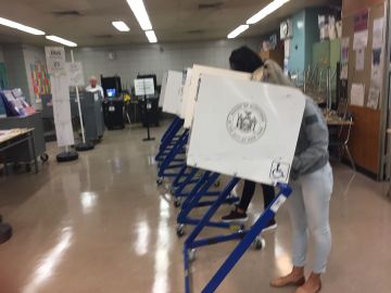 Centro de votación en Queens de las elecciones primarias del 13 de septiembre. Foto David ramírez