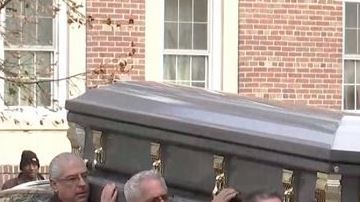 El funeral de Peralta se realizó en la iglesia St. Joan of Arc en Jackson Heights, en Queens.