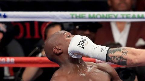 Conor McGregor no oculta su molestia, tras la negativa de Mayweather de pelear en el octágono de la UFC