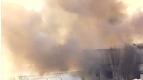 La mansión en llamas en Colts Neck, NJ