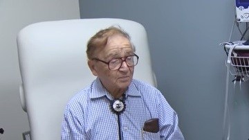 Jack Beteil tiene 95 años y más vidas que un gato