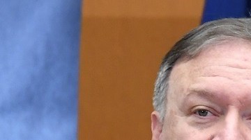 El secretario de Estado, Mike Pompeo, y el próximo canciller mexicano, Marcelo Ebrard.