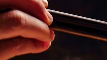 Unos comensales descubrieron carne entre sus fideos, sin pensar que era humana.