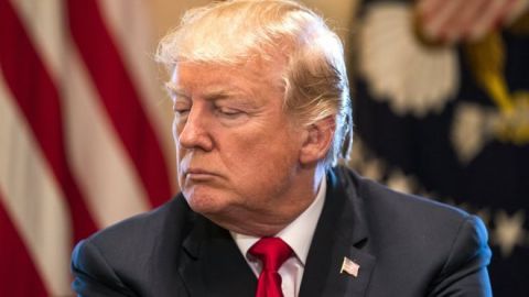 Trump divulgó el estudio el "Black Friday" esperando que fuera omitido por la prensa