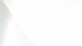 La joven planea costear sus estudios universitarios con parte del dinero de la subasta.