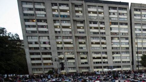 Aquí, un grupo de activistas conmemora el 50 aniversario de la masacre.