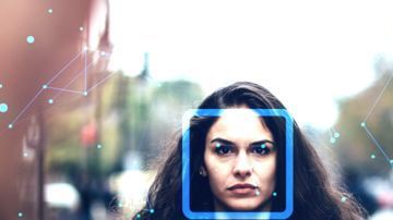 La policía de Londres prueba un sistema de reconocimiento facial en las calles.
