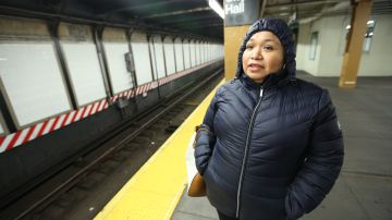 Paz Ocampo. Nuyorquinos opinan sobre el aumento de las tarifas del MTA y los retrasos constantes.