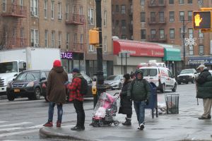 Familia y comunidad lloran a abuela dominicana baleada yendo al supermercado post Navidad en Nueva York; policía busca a los pistoleros