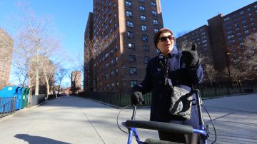 Raquel Montijo, 87. 
Los residentes de NYCHA en El Barrio opinan sobre las condiciones de la vivienda.