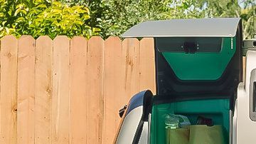 Las entregas se hacen en un radio de menos de 1 milla y tienen un valor de $5.99 por viaje, sin un mínimo de compra requerido