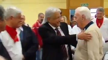 López Obrador visitó Ampuero en 2017, donde se encontró con familiares.